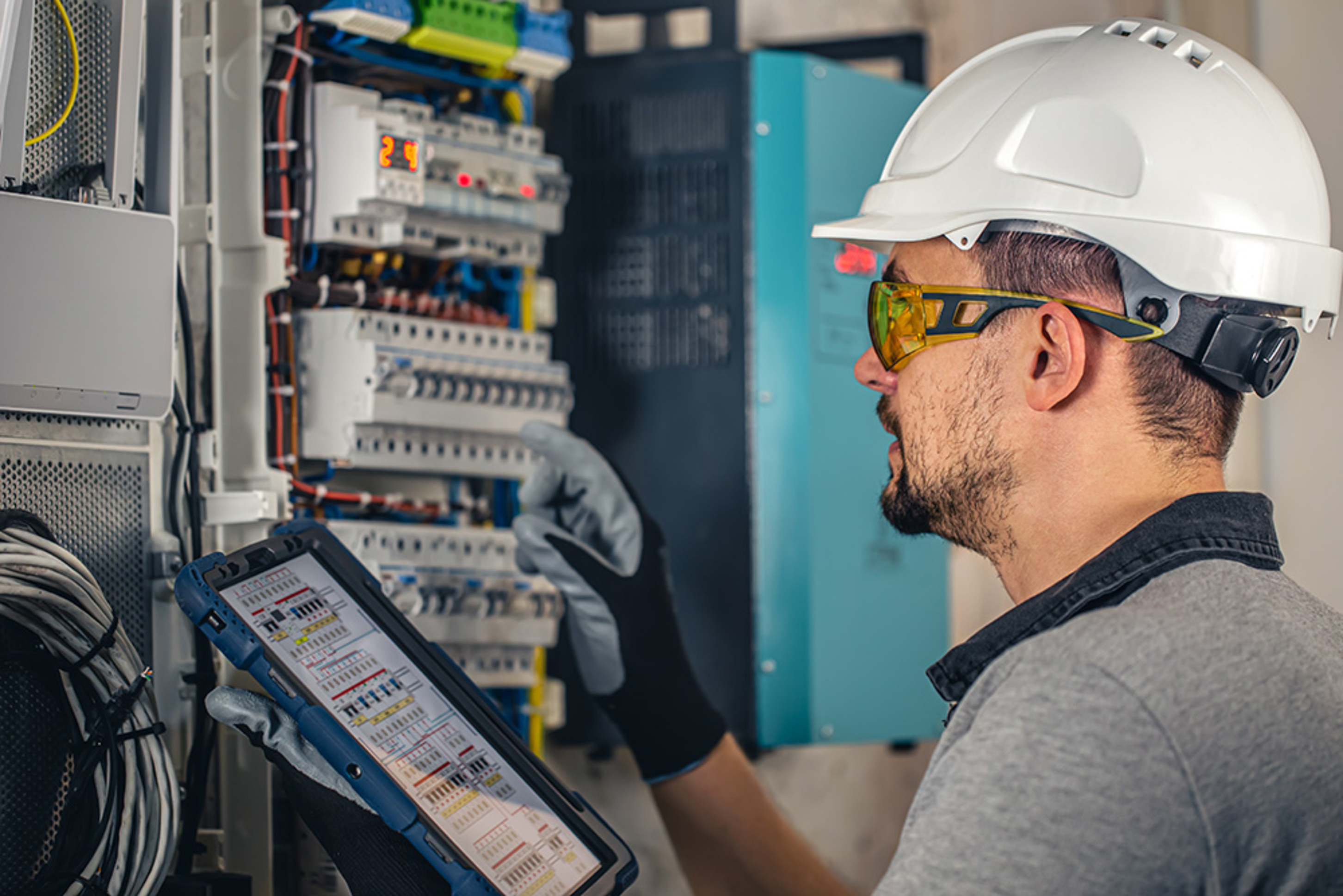 Industrie & Gewerbe bei Muster Elektro in Musterstadt